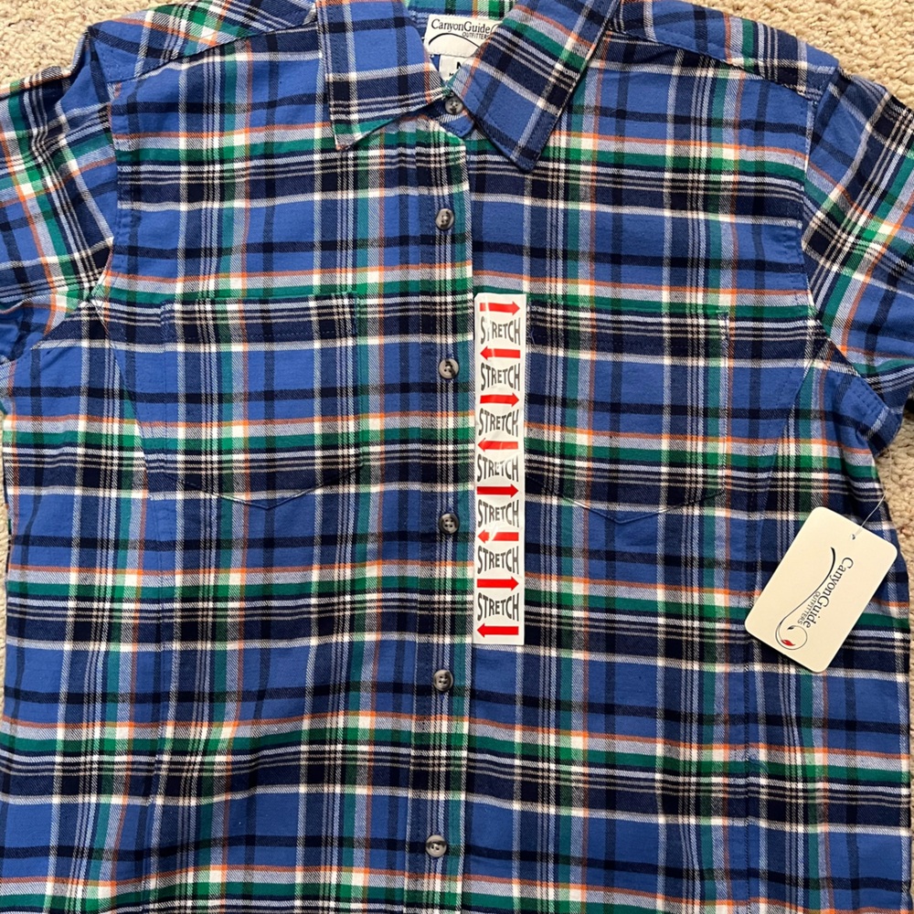 NEW Women’s Flannel Shirt (Medium) - Picture 5 of 13